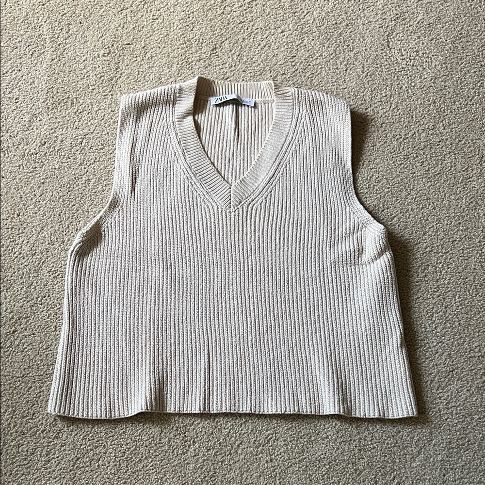 Zara Cream Ribbed Sleeveless Sweater